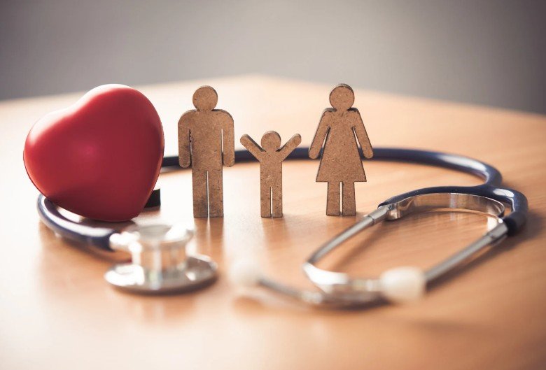 Acompañamiento médico en una clínica para bajar de peso en Bogotá en 2026 - Dra. Paola Sánchez